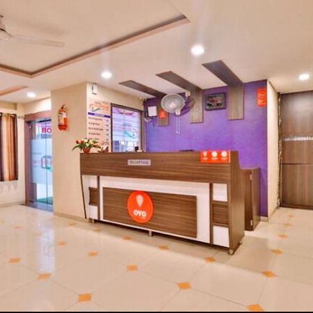 Hotel Nilkanth Inn Halol Exterior photo