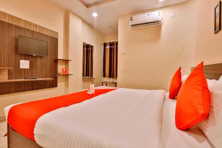 Hotel Nilkanth Inn Halol Exterior photo