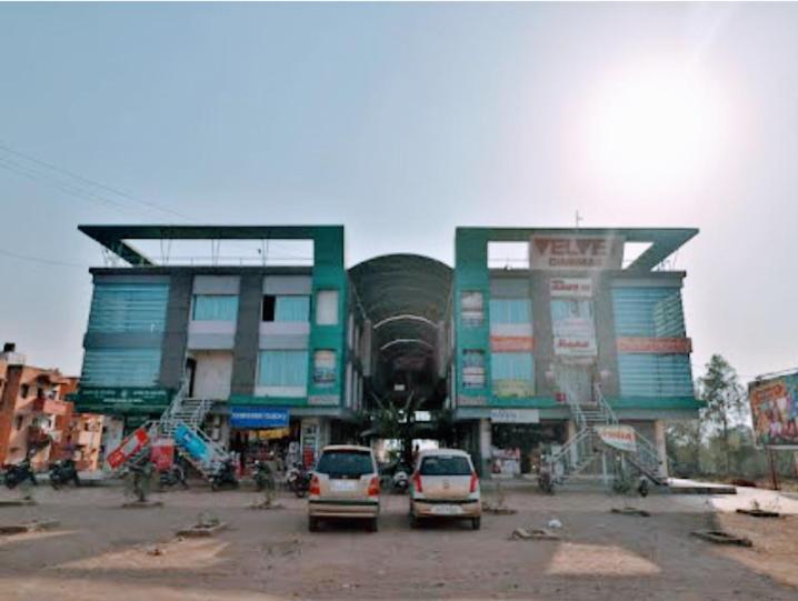 Hotel Nilkanth Inn Halol Exterior photo
